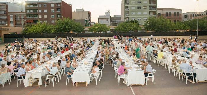 Quasi 700 assistents al sopar de germandat i fi de temporada dels jubilats d’Almussafes