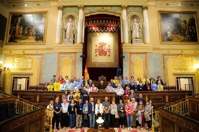 El col·lectiu de pensionistes de Sueca i Bloc Compromís visiten el Congrés dels Diputats