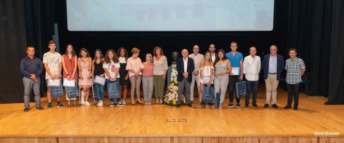 ﻿La jove suecana Júlia Montón Martí guanya a Benimodo el premi Estellés de narrativa curta
